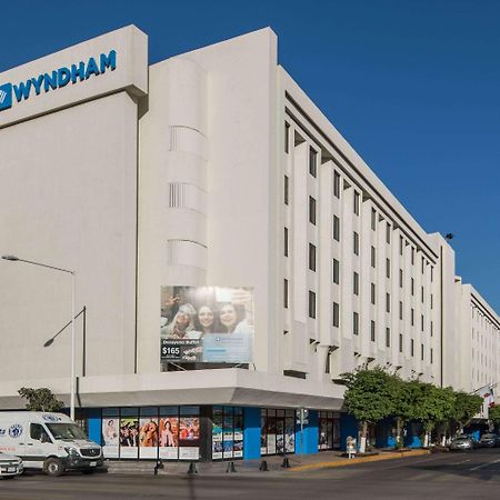 Wyndham Executivo Culiacan Exterior photo